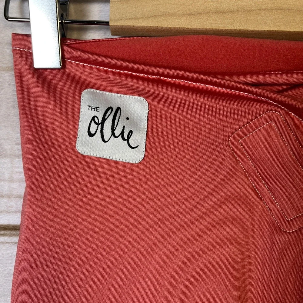 The Ollie‎ Swaddle Coral Pink Adjustable Infant Sleep Wrap